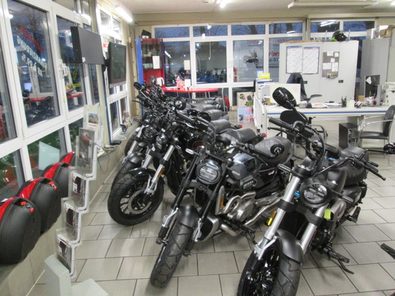 Motorsport Brinker - Motorräder & Scooter in Duisburg - Motorradverkauf