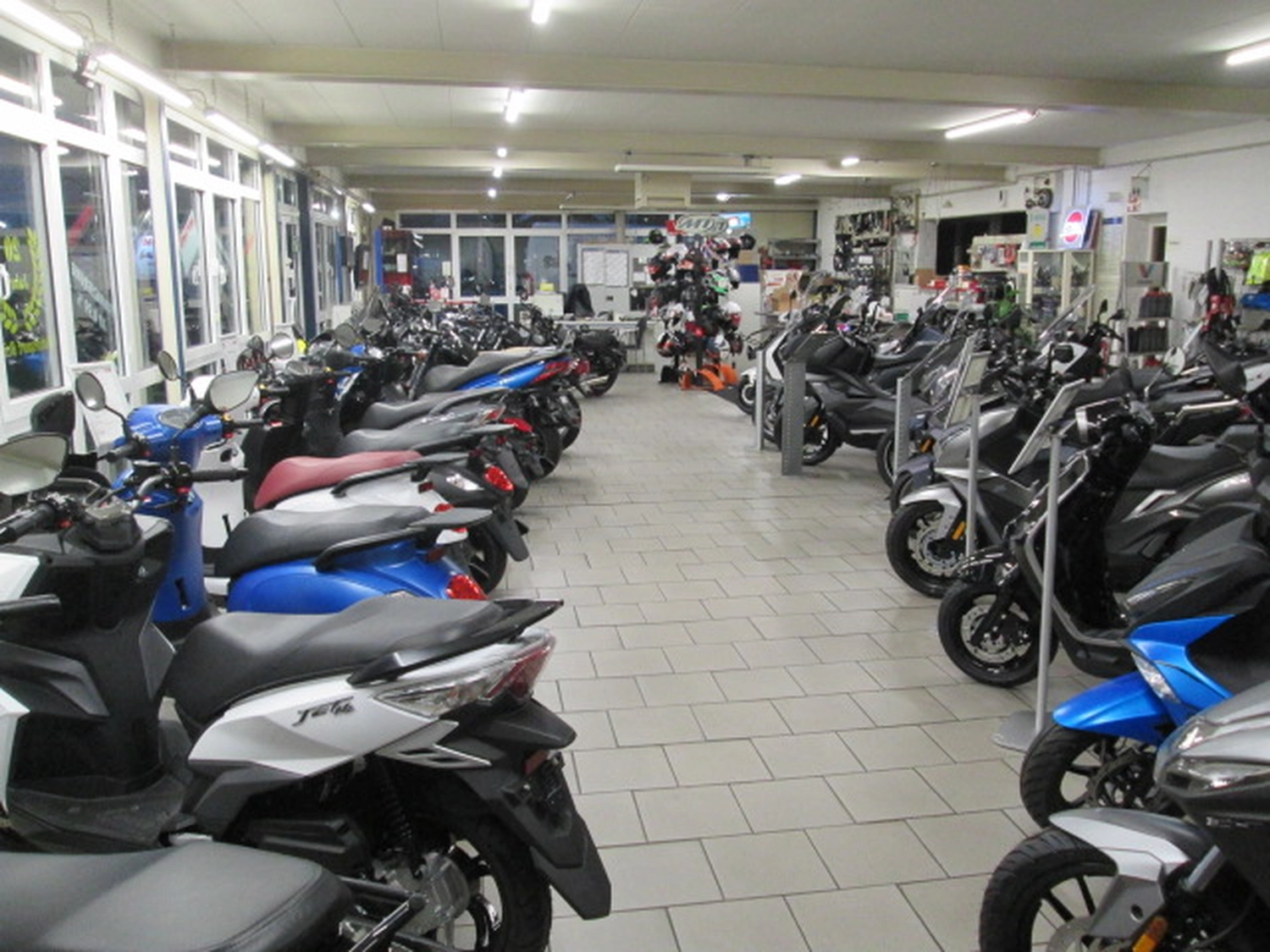 Motorsport Brinker - Motorräder & Scooter in Duisburg - Scooter Verkauf